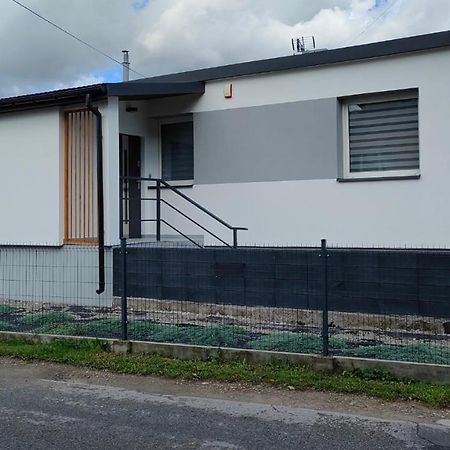 Dom Goscinny 4Jawa I Tuczempy Exteriör bild